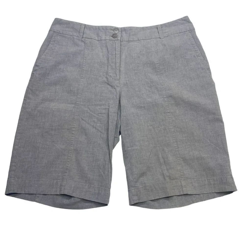 Liz Claiborne Sport Gray Women’s Lightweight Shorts Size 10